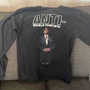 Rihanna 2016 world tour long sleeve shirt